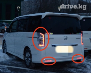 Honda stepwgn rk5 рестайлинг 4 задний стоп сигнал цена за пару 29500с