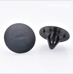 Продаю клипсу под капот 20 сом за штуку toyota,lexus, Subaru