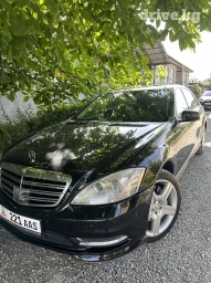 Мерс 221 рестайл кузовго оригинал зап часть: Бампер задний