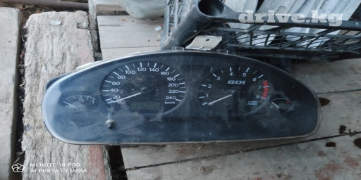 Каризма 1.8 GDI 2002г