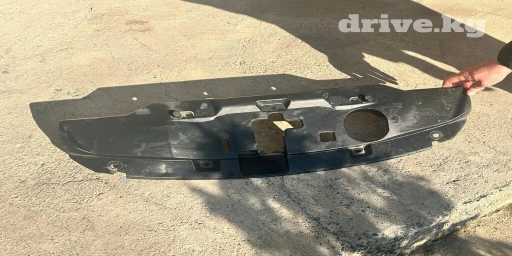 Накладка на радиатор Honda Cr-v(3 поколение)
Оригинал