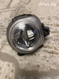 Продается оригинальная противотуманная фара на BMW. F15