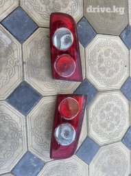 Продам стоп сигналы Мазда Демио (Mazda demio) 

Оригинал