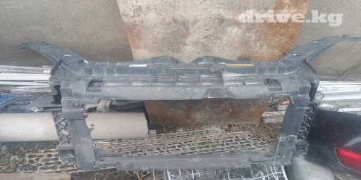 Экран на мазду демию!! состояние как на фото!!!!