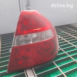 Продается на РАВОН Р3 ЗАДНИЙ ПРАВЫЙ СТОП В ХОРОШЕМ СОСТОЯНИИ 2000тыс