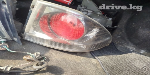 Стоп фара алтеза Лексус, тайота правая сторона целая левая сторона