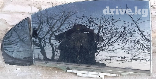 Заднее правое Lexus, 2002 г., Оригинал