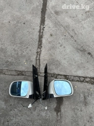 Боковое правое Зеркало Toyota