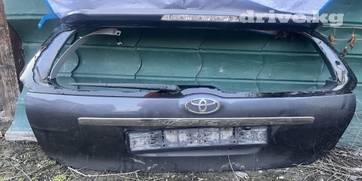 Крышка багажника Toyota, 2004 г., Б/у, Оригинал