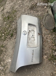 Крышка багажника Nissan, 2002 г., Б/у, Оригинал