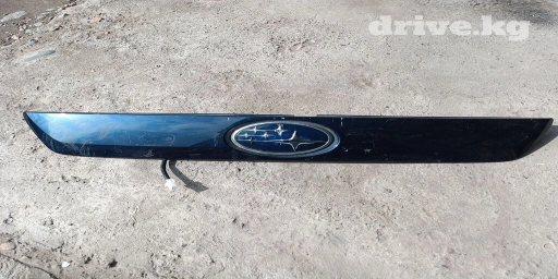 Накладка крышки багажника Subaru, 2021 г., Б/у, Оригинал