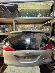 Крышка багажника Toyota, 2004 г., Б/у, Оригинал