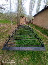 Накладка крышки багажника Mercedes-Benz, Б/у, Оригинал