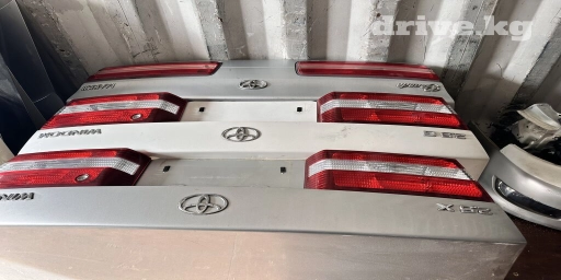 Крышка багажника Toyota, Б/у, Оригинал