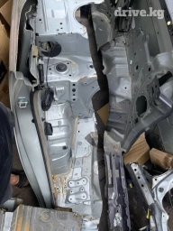 Заднее правое Toyota, Оригинал