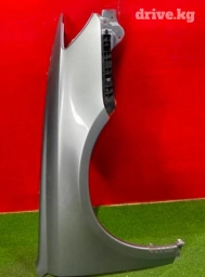 Продаю крылья рестайлинг на Субару Легаси бл5.2007 год
пара 6000 т