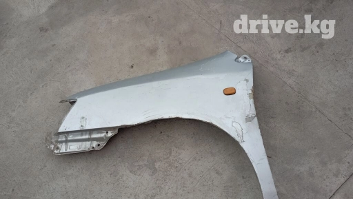 Крыло Переднее левое Toyota, 2002 г., Б/у, Оригинал
