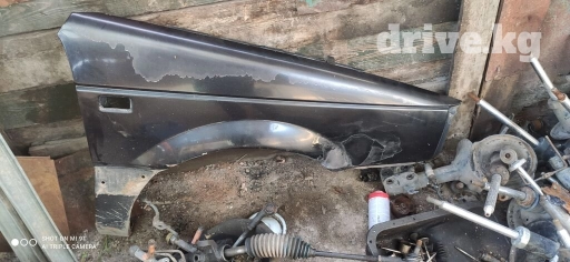 Крыло Переднее правое Volkswagen, 1993 г., Б/у, Оригинал