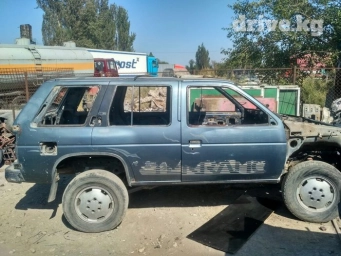 Терано 1 по запчастям,тд27,автомат АКПП, целая не гнилая рамамосты