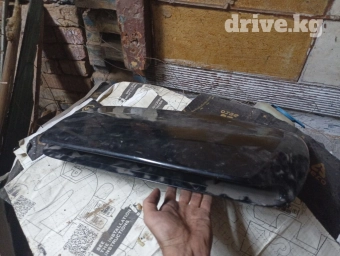 Накладка на капот Subaru, Б/у, Оригинал