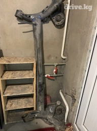 Стойка кузова Hyundai, Б/у