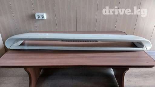 Задний спойлер Subaru 2005 г., Б/у, Оригинал