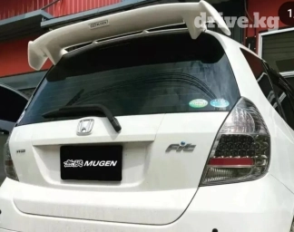 Задний спойлер Honda 2006 г., Б/у, Оригинал