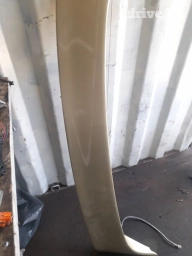 Задний спойлер Toyota 2003 г., Б/у, Оригинал