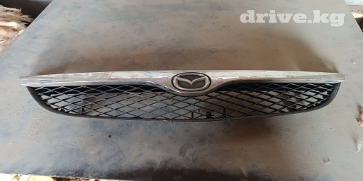 Решетка радиатора Mazda 1998 г., Б/у, Оригинал