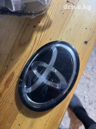 Решетка радиатора Toyota 2020 г., Б/у, Оригинал