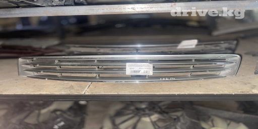 Решетка радиатора Toyota 2005 г., Б/у, Оригинал