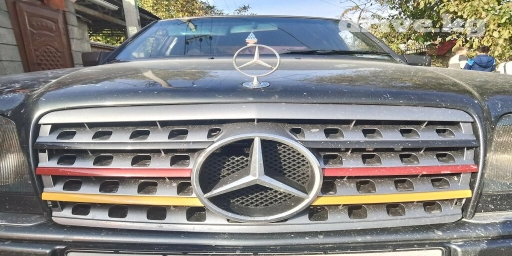 Решетка радиатора Mercedes-Benz 1994 г., Б/у, Аналог