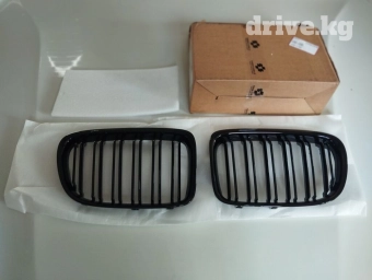 Решетка радиатора BMW 2009 г., Новый, Аналог