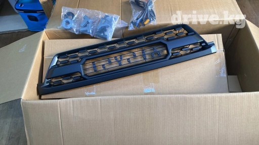 Решетка радиатора Toyota 2003 г., Аналог