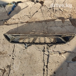 Решетка радиатора Kia 2019 г., Б/у, Оригинал