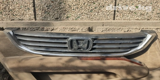 Решетка радиатора Honda Б/у