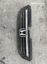 Решетка радиатора Honda Б/у, Оригинал