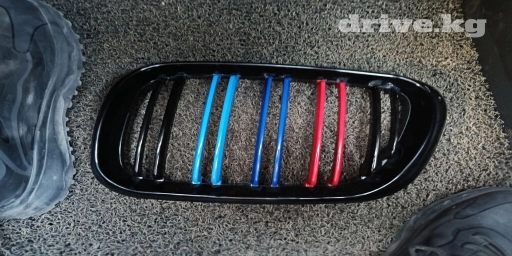Решетка радиатора BMW Б/у, Оригинал
