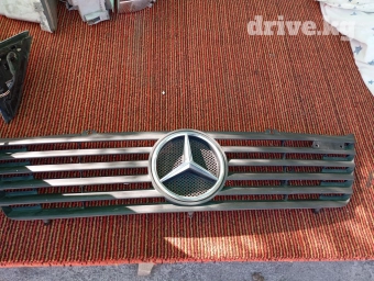 Решетка радиатора Mercedes-Benz Б/у, Оригинал