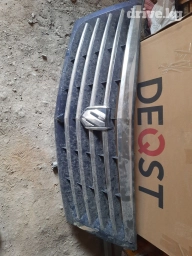 Решетка радиатора Toyota 2004 г., Б/у, Оригинал