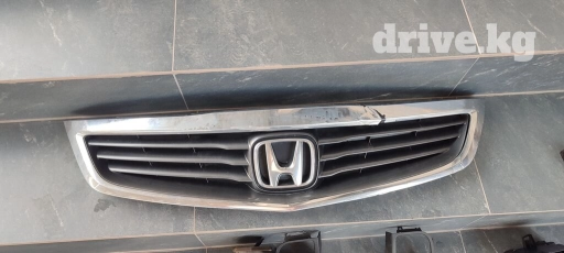 Решетка радиатора Honda 2003 г., Б/у, Оригинал