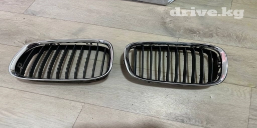 Решетка радиатора BMW 1998 г., Б/у, Оригинал