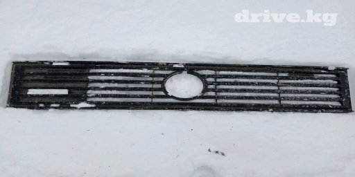Решетка радиатора Volkswagen 1990 г., Б/у, Оригинал