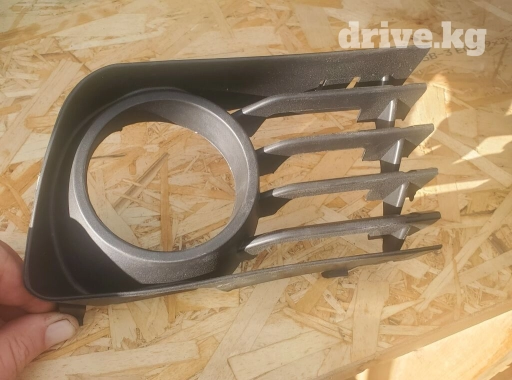 Решетка радиатора Toyota Новый, Аналог