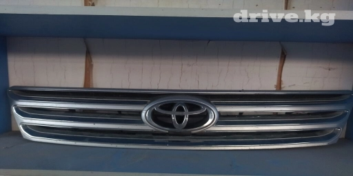 Решетка радиатора Toyota Б/у, Оригинал