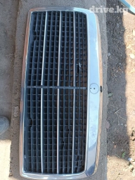 Решетка радиатора Mercedes-Benz 1993 г., Б/у, Оригинал