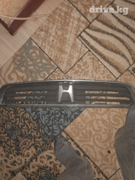 Решетка радиатора Honda 2001 г., Оригинал