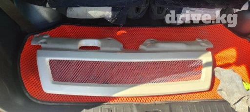 Решетка радиатора Honda 2005 г., Б/у, Оригинал