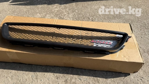 Тойота алтезза (Toyota altezza) решетка радиатора TRD, новый