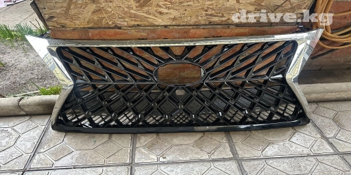 Решетка радиатора Lexus 2017 г., Б/у, Аналог